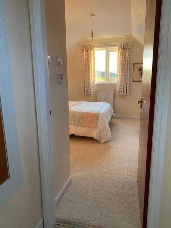 Lovely 1-Bed House In 스털링 외부 사진